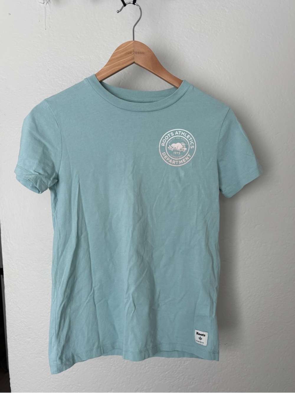 Roots Athletics Department Light Blue Graphic T-Shirt | Women's XS | EUC